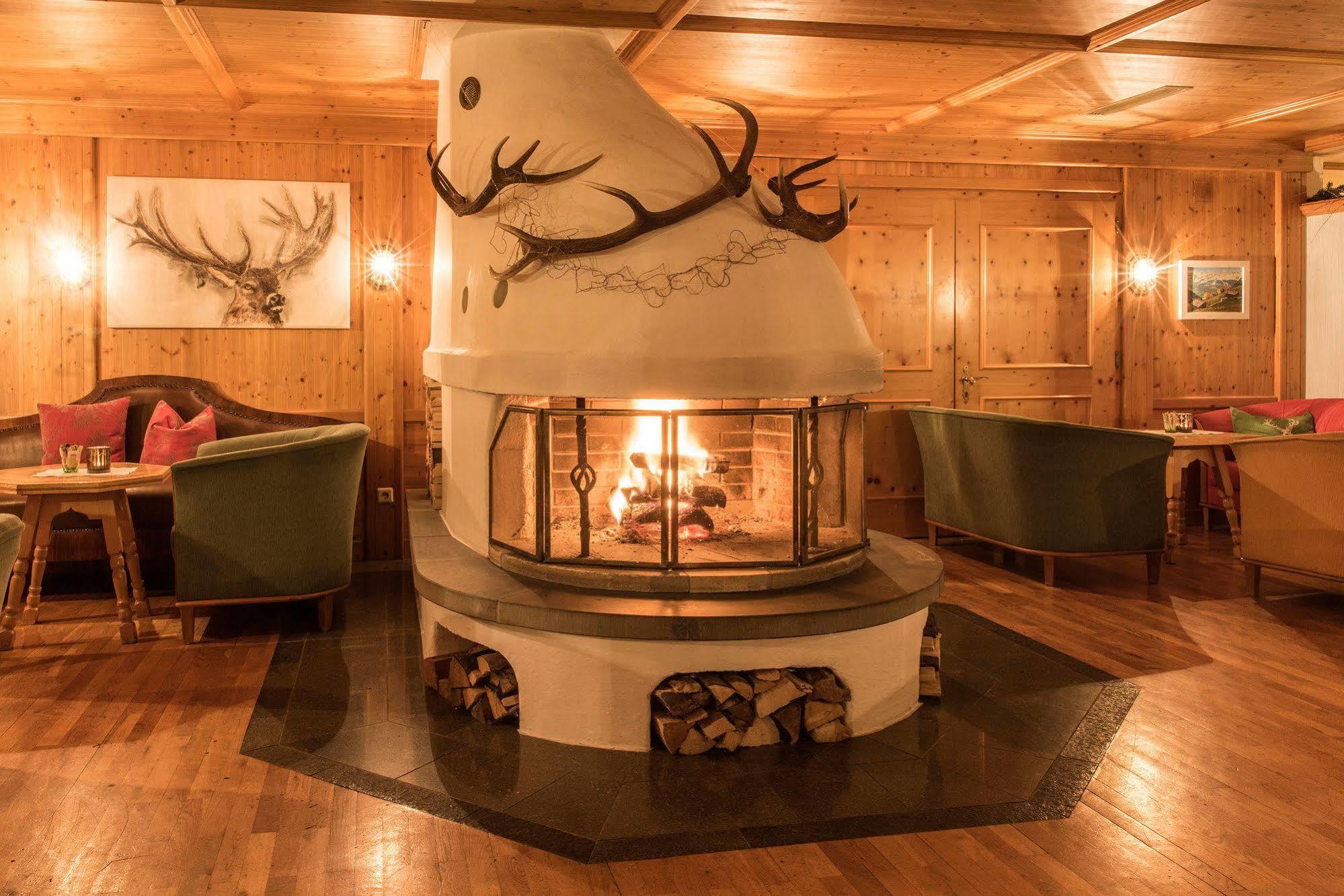 Hotel Montafoner Hof Шрунс Екстер'єр фото